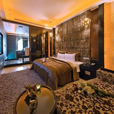 Sasha Motel Тайчжун Екстер'єр фото