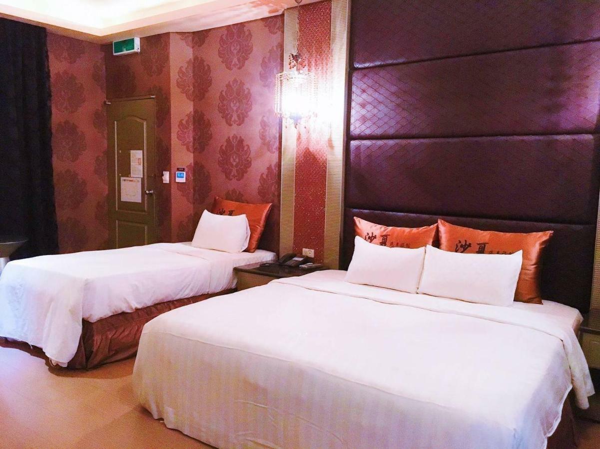 Sasha Motel Тайчжун Екстер'єр фото